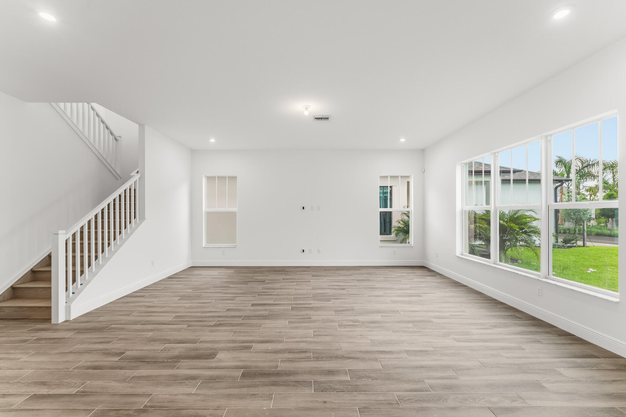 860 SW Newfield Avenue, Palm City, FL 34990 - Photo 4