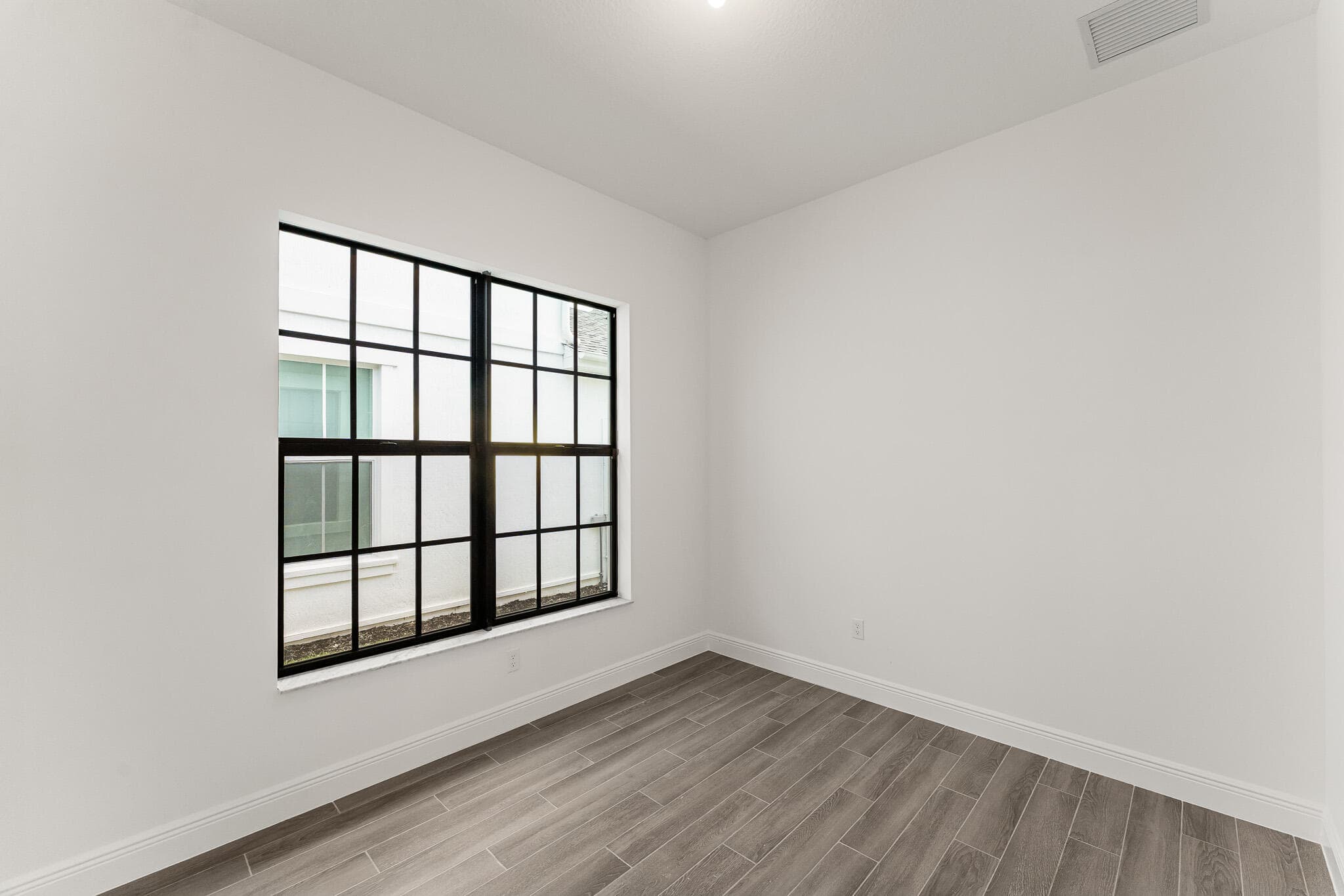 870 SW Newfield Avenue, Palm City, FL 34990 - Photo 3